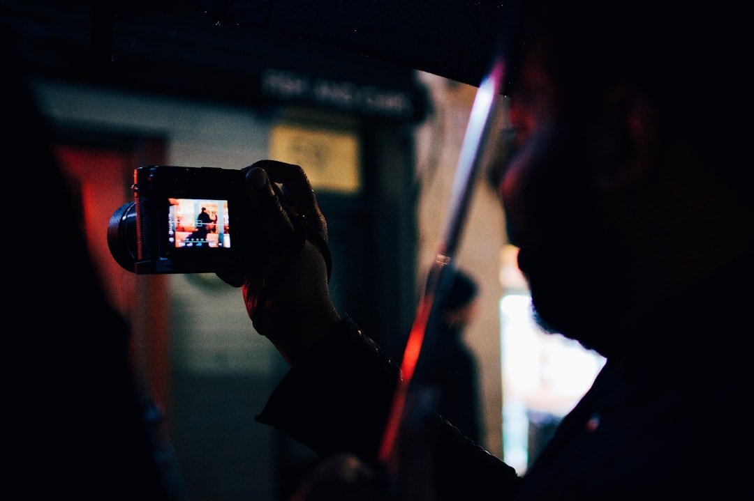 Photo Engaging Video